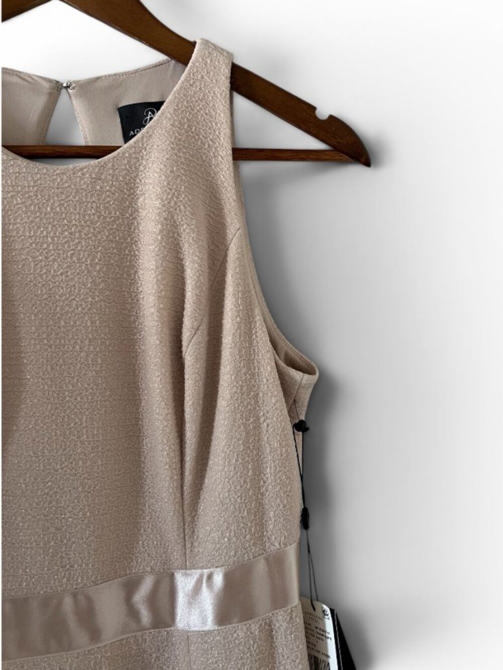 Adrianna Papell NEW Metallic Knit Maxi Dress/Gown In Champagne Size 4 - Picture 5 of 16